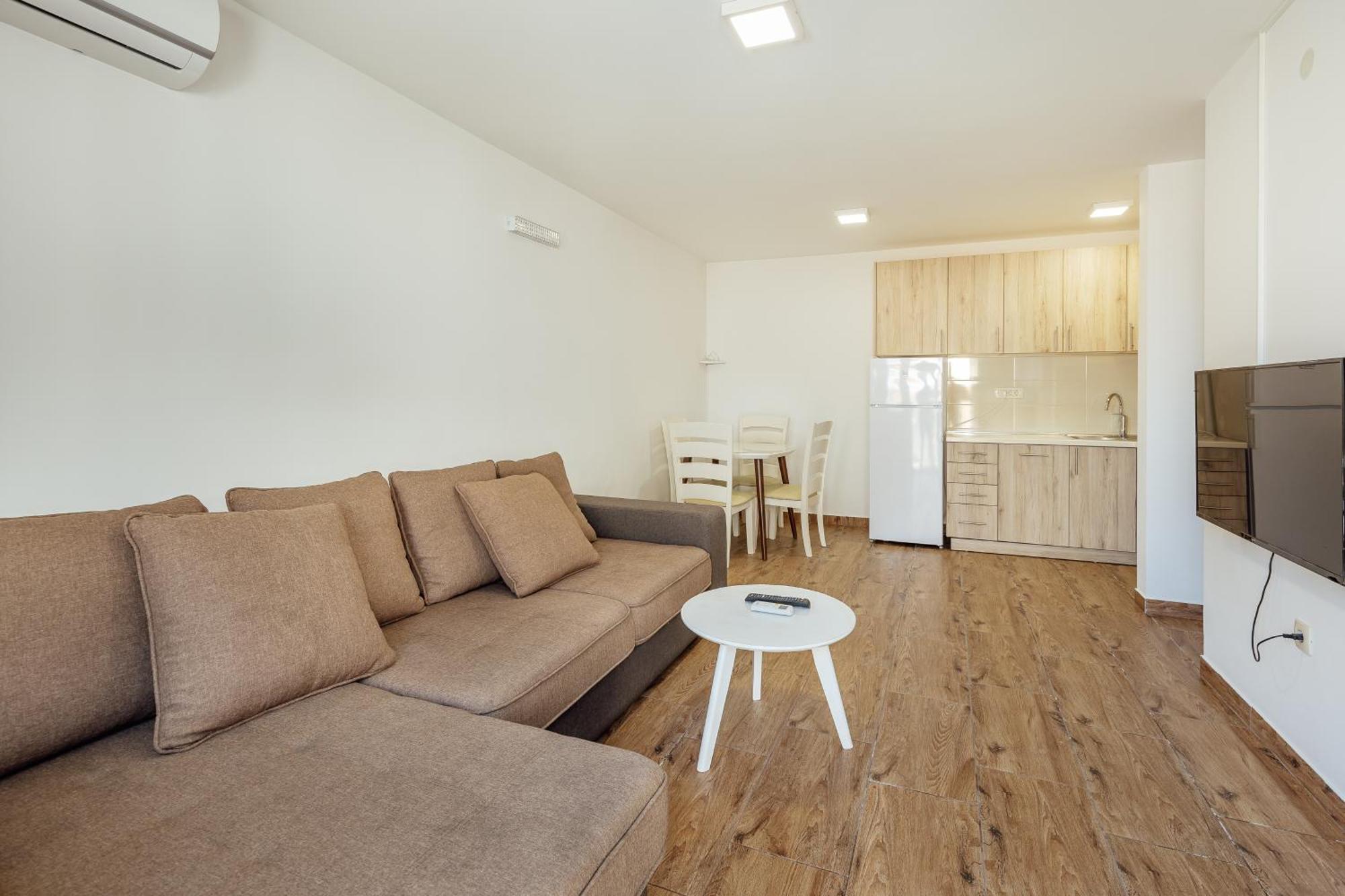 Premium Spot Apartments Herceg Novi Room photo